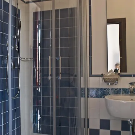 Bed & Breakfast Antica Lampetia *